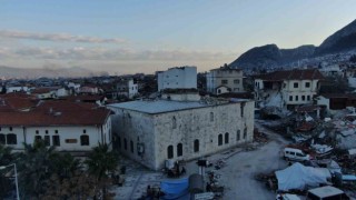 Hatayda deprem tarihi yerleri de vurdu, 14 asırlık cami yıkıldı