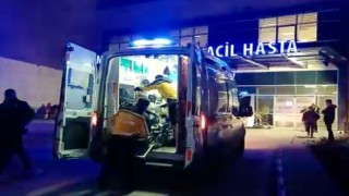 Hatayda depremde yaralanan bazı vatandaşlar hastaneye getirildi