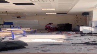 Hatayda yıkılan binaların arasında yükselen piyano sesleri ‘Piyanist filmini andırdı
