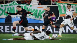 Hazırlık Maçı: Corendon Alanyaspor: 2 - Galatasaray: 4