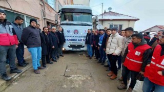 Hisarcıktan iki yardım tırı deprem bölgesine yola çıktı