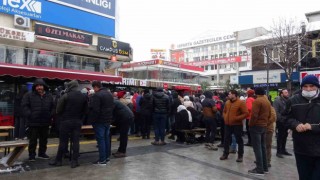 Ispartalı vatandaşlar Kızılay Kan Merkezinde yoğunluk oluşturdu