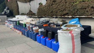 İstanbulda 1 ton 63 kilo uyuşturucu madde ele geçirildi