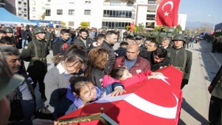 İzmirde şehide yürek yakan veda: 4 çocuk yetim kaldı