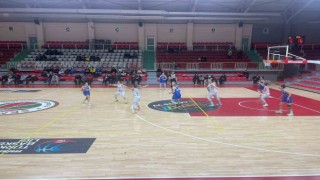 İzmit Belediyespor, Yalovayı devirip seriyi 12 maça çıkardı