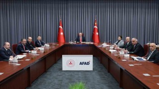 Kabine Toplantısı, Cumhurbaşkanı Recep Tayyip Erdoğan başkanlığında AFAD Merkez Binasında başladı.