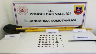 Kaçak kazı yaparken suçüstü yakalandılar