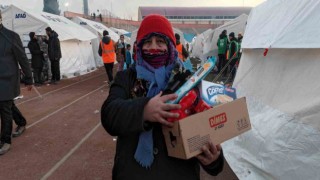 Kahramanmaraş depremzedelerin yaraları sarılıyor