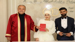 Kahramanmaraşlı depremzede gençlerin nikahı Amasyada kıyıldı