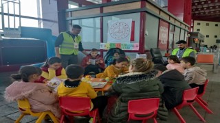 Kahramanmaraşta hastanede kalan çocuklara yönelik etkinlikler düzenleniyor