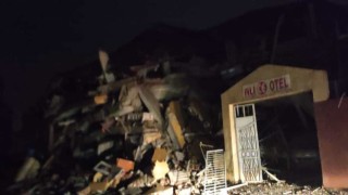 Kahramanmaraştaki deprem bir çok şehirde hasara neden oldu