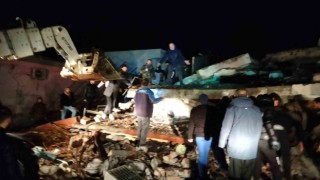 Kahramanmaraştaki deprem de Osmaniyede de bina yıkıldı