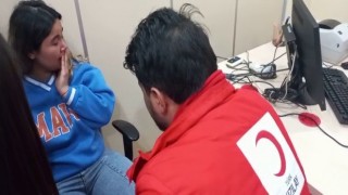 Kan vermeye gittiği merkezde evinin yıkıldığını öğrendi