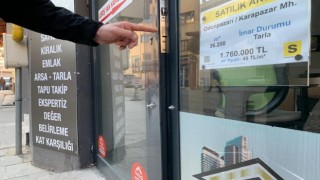 Kapıyı kıran şahıslar özel kilide takıldı