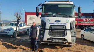 Karabiga Belediyesi deprem bölgesine itfaiye hizmet aracı ile 8 tonluk su tankeri gönderdi