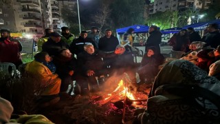 Karalar: Depremin yaraları birlikte sarılacak