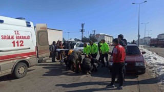 Karamanda otomobilin çarptığı kadın yaralandı