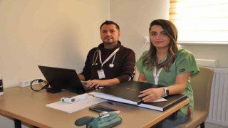 Karamandaki yurtlarda depremzedeler için sağlık merkezleri açıldı