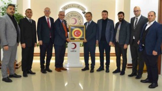 Karslıoğlu: “Kızılaya hep destek tam destek olacağız”