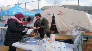 Kartepe Belediyesi Defnede yaraları sarıyor