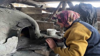 Kastamonulu kadınlar fırınlarını depremzedeler için yaktı