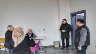 Kayapınar Kaymakamı Karamandan depremzedelere moral desteği