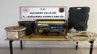 Kayseride izinsiz kazı operasyonu: 3 gözaltı