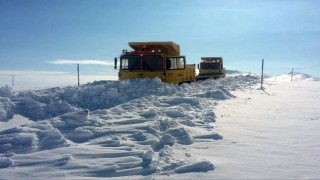 Kayseride yoğun kardan dolayı ulaşıma kapanan 208 mahalle yolu açıldı