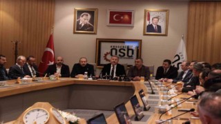 Kayserililer dayanışmayı “Deprem Koordinasyon Merkezi” ile gösterdi