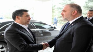 Kırgızistandan Türkiyeye ikinci arama-kurtarma ekibi ve insani yardım