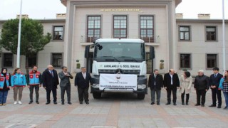 Kırklarelinden deprem bölgesine kuru gıda ve yağ desteği