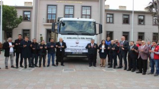 Kırklarelinden depremzedelere 30 ton kuru gıda ve 5 bin şişe yağ desteği