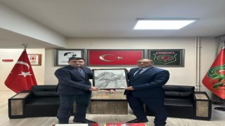 Kırşehirli gazi kızının çizdiği kara kalem çalışmaları İstanbulda sergilenecek
