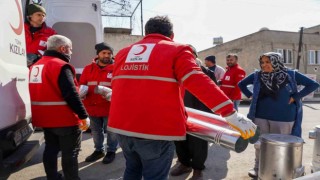 Kızılayın 2 bin 300 personeli depremden doğrudan etkilendi