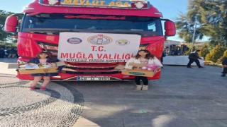 Köyceğizli Ceylin ve Filizden depremzede arkadaşları için duygu dolu hediye