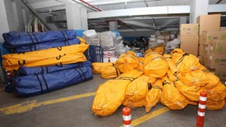 Küçükçekmece Belediyesinden deprem seferberliği: Bölgeye yardımlar sürüyor