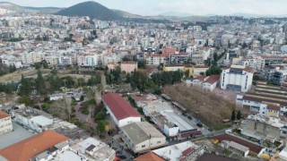 Kuşadası Belediyesinden kent meydanı açıklaması