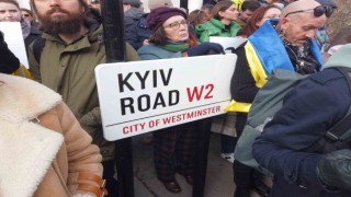 Londrada Rusya Büyükelçiliğinin karşısındaki sokağa Kiev ismi verildi