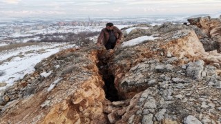 Malatyada korkunç manzara: Deprem dağı ikiye böldü