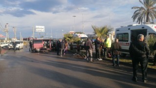 Manavgatta itfaiye aracı minibüsle çarpıştı: 1 ölü, 3 yaralı