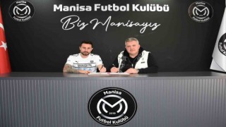 Manisa FK, Hatayspordan Kaan Kanakı renklerine bağladı