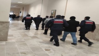Manisada kesinleşmiş hapis cezası bulunan 3 FETÖ üyesi yakalandı