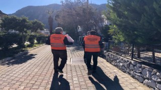 Marmaris depremzedeler için seferber oldu