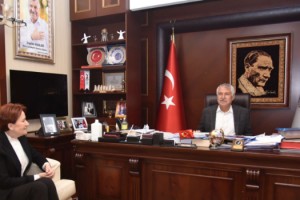 Meral Akşener ve Ahmet Nur Çebi, Zeydan Karalar'ı ziyaret etti
