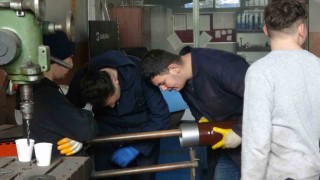 Meslek Lisesi öğrencilerinin ürettiği sobalar depremzedeleri ısıtacak