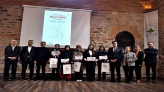Mevlana Şiir Yarışmasında ödüller sahiplerini buldu