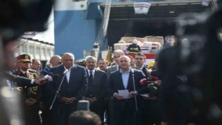 Mısırdan gelen yardım gemisi Mersin Limanına ulaştı