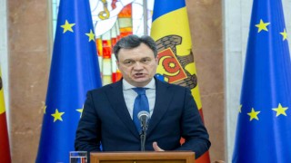 Moldova parlamentosundan Dorin Recean hükümetine güvenoyu