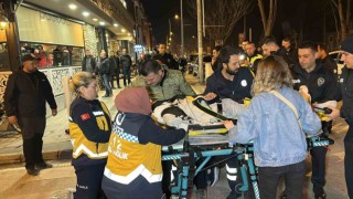 Motosiklet kamyonetle çarpıştı: 2 ağır yaralı