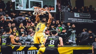 MSK Mersin Büyükşehir Belediyesi, Fenerbahçe Kolejini 82-77 yendi